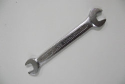 Ключ рожковый 10х11мм (холодный штамп) CR-V